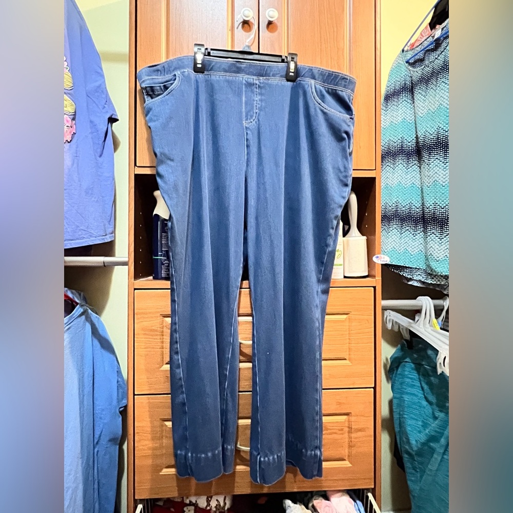 Links Relaxed Blue Jeans